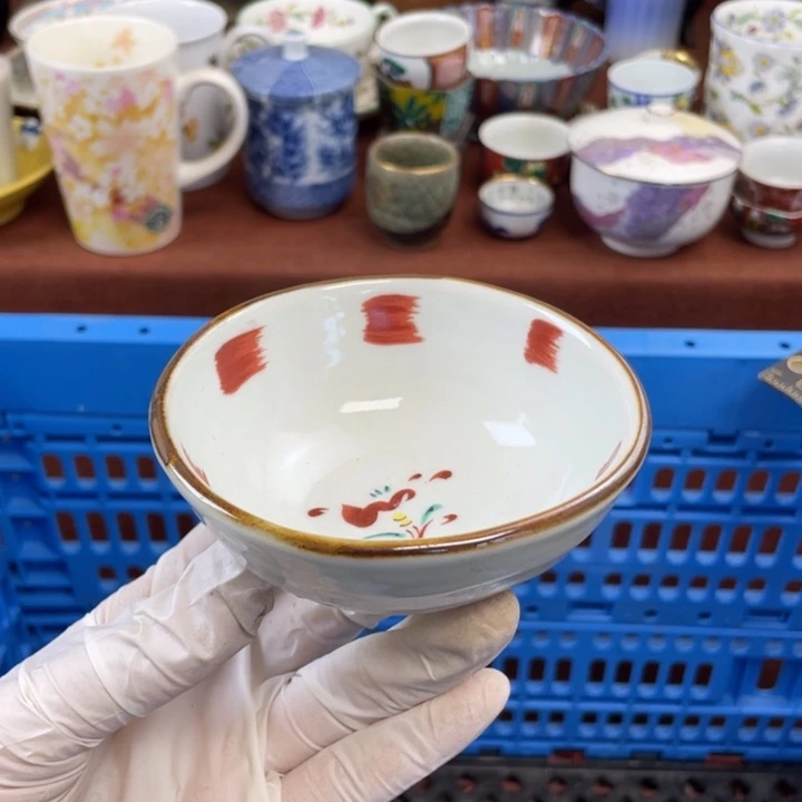 他家瓷器真美…开播的