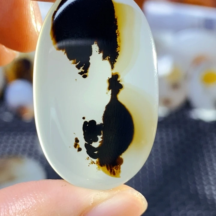 玛瑙/玉髓未镶嵌珠宝半成品