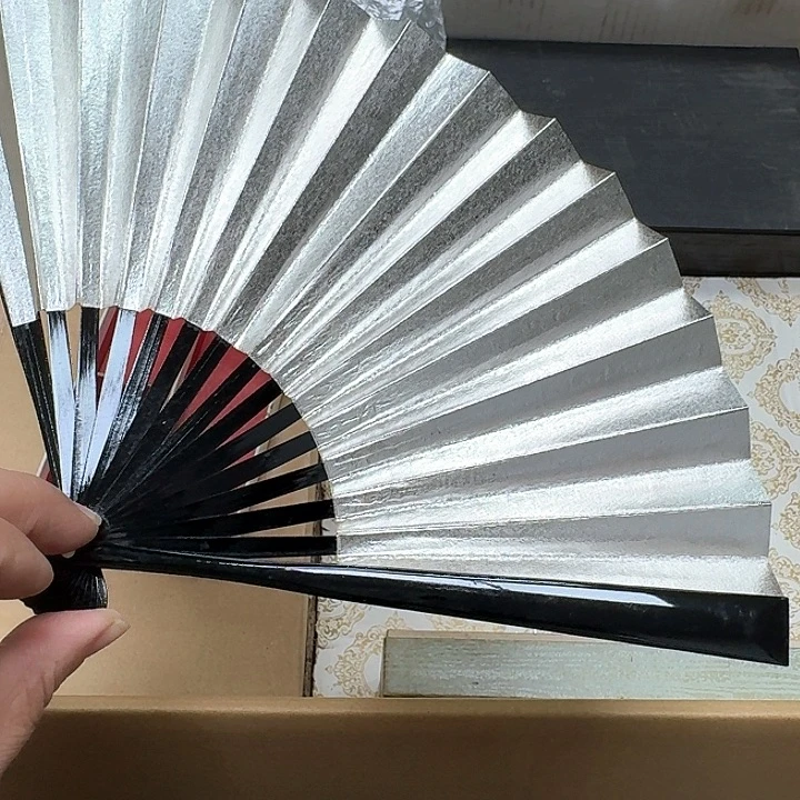 M****扇子哈哈哈哈哈哈哈哈哈