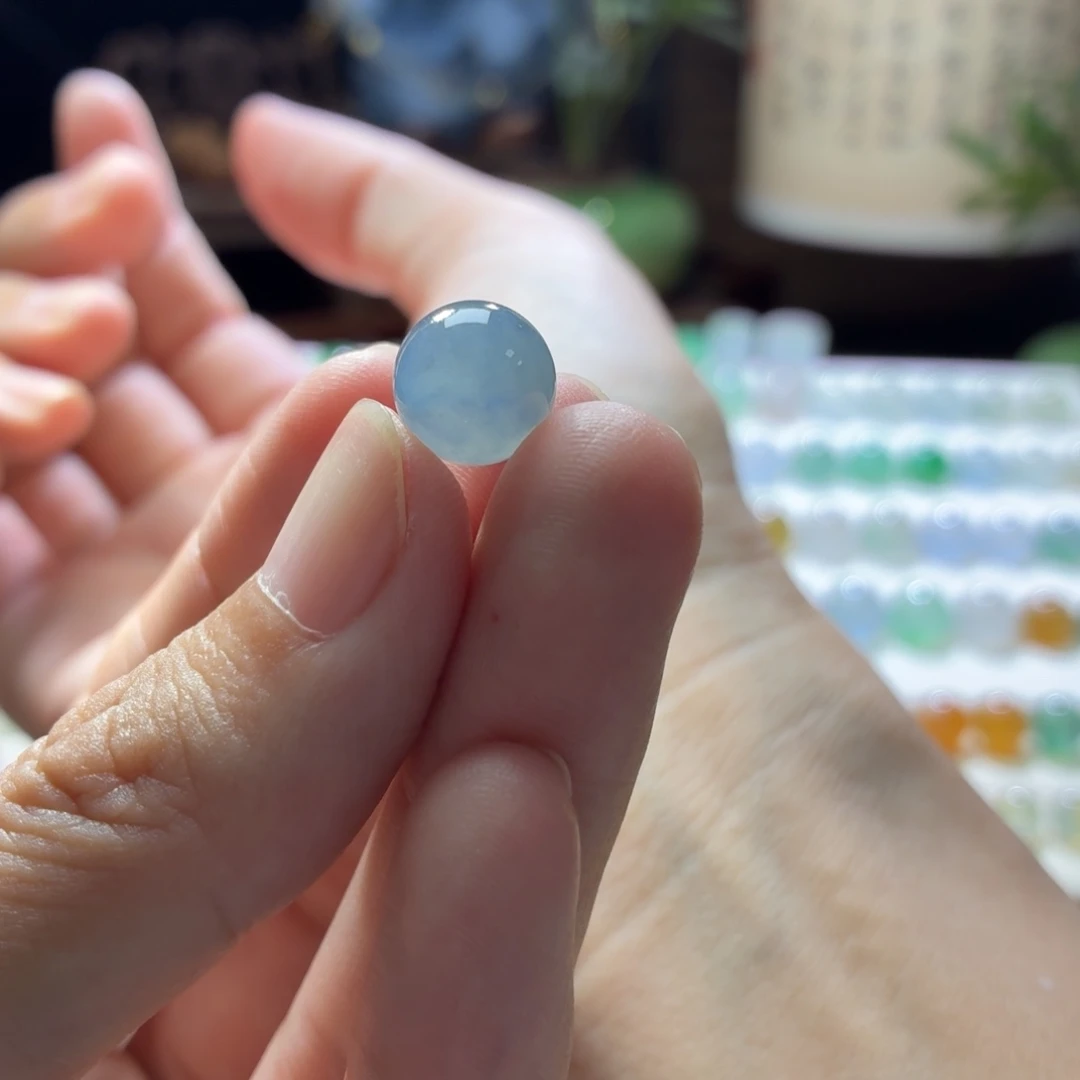 定制翡翠未镶嵌有纹包容价