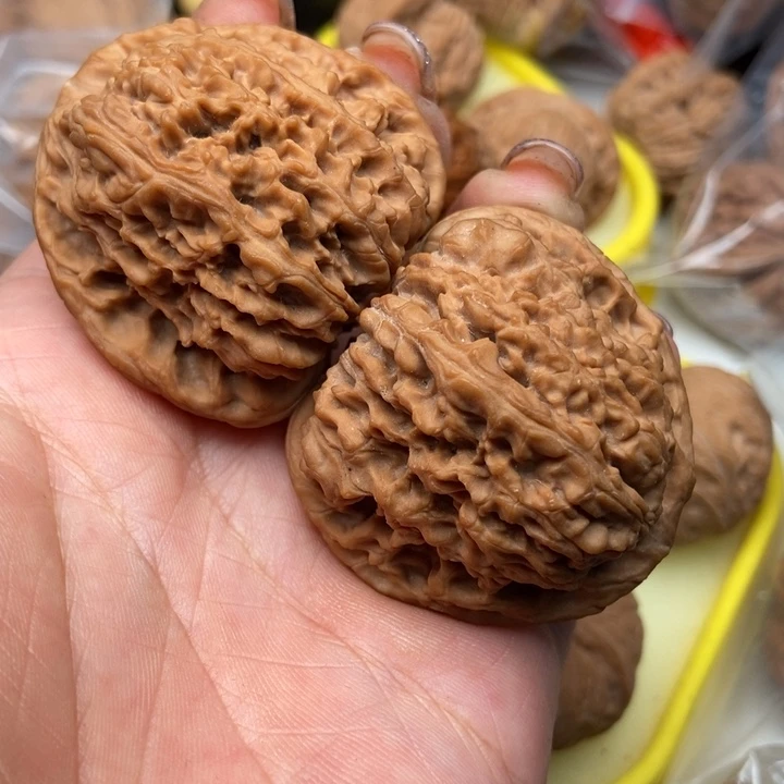李*龙南疆8888888888