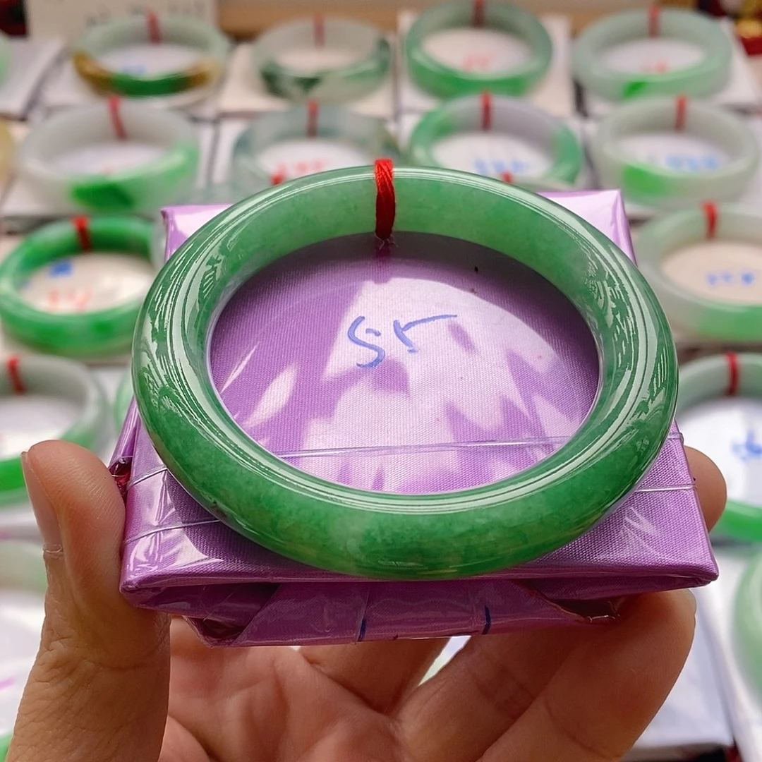 翡翠未镶嵌手镯11号