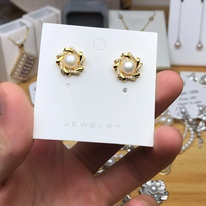 银S925镶嵌淡水珍珠耳饰