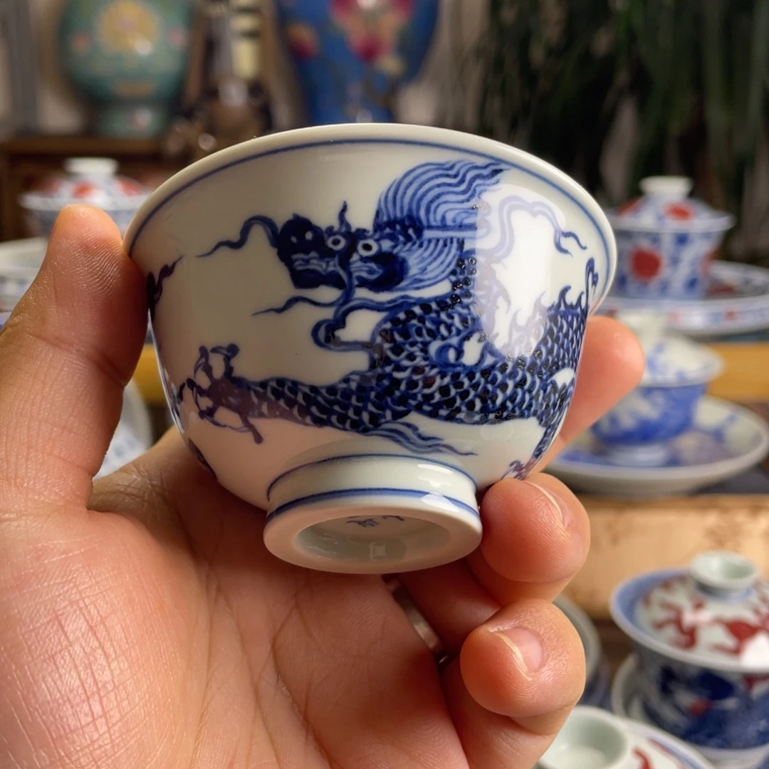 青花仿明霸王龙压手杯