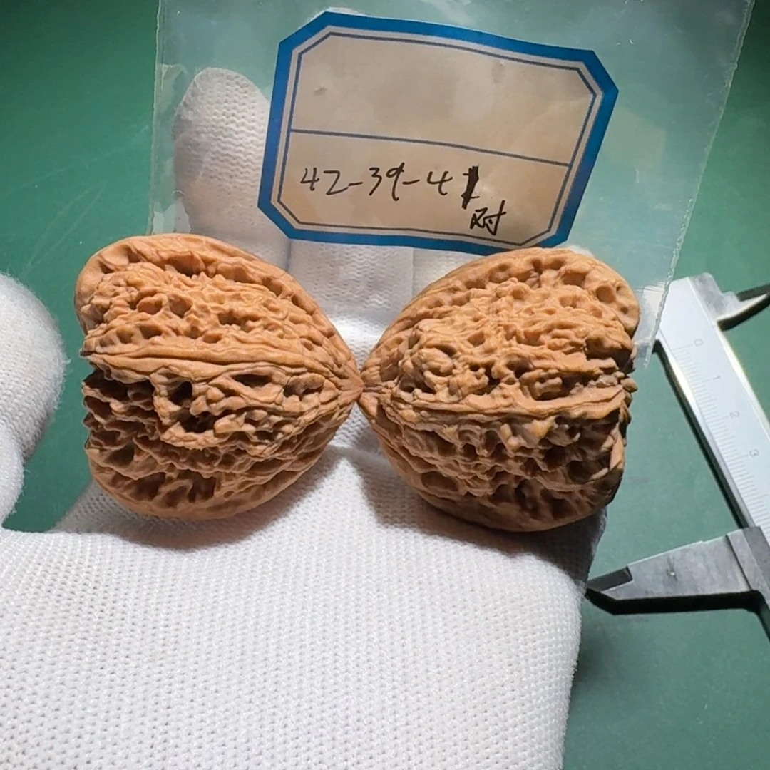 文玩核桃吊坠0008号三角