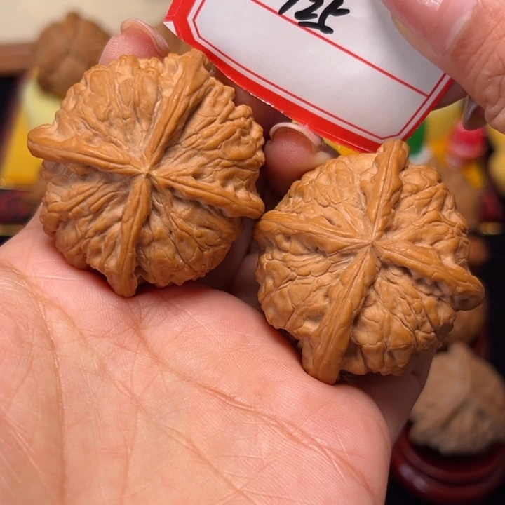 文玩核桃吊坠44.5大尺雨花石四棱125