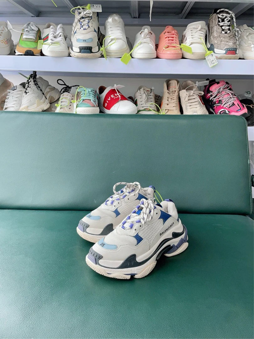 95新 Balenciaga/巴黎世家 triple s白蓝老爹鞋 35码d2940