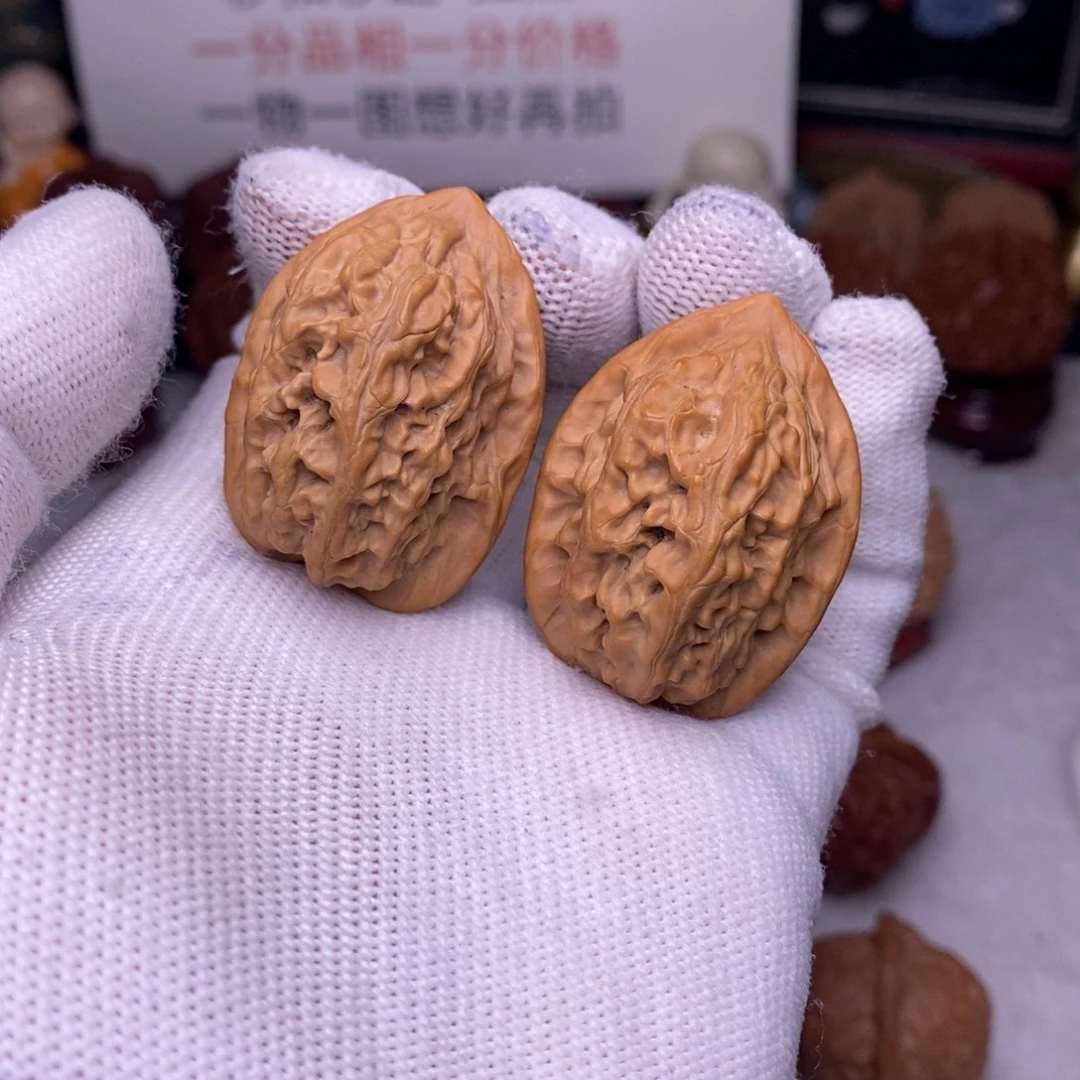 吊坠文玩核桃39 红玉 野生