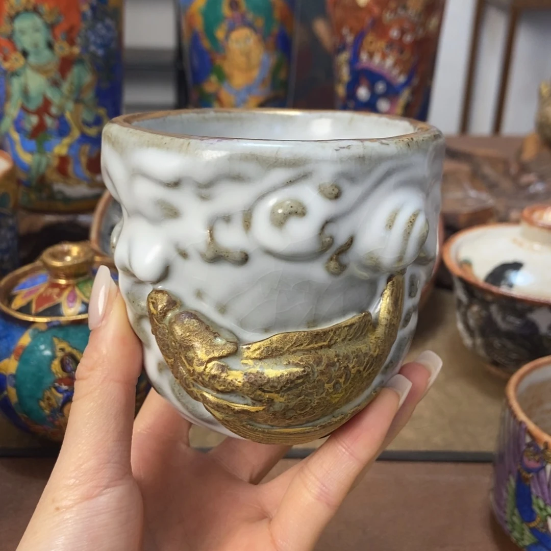 浮雕大号龙鱼杯杯