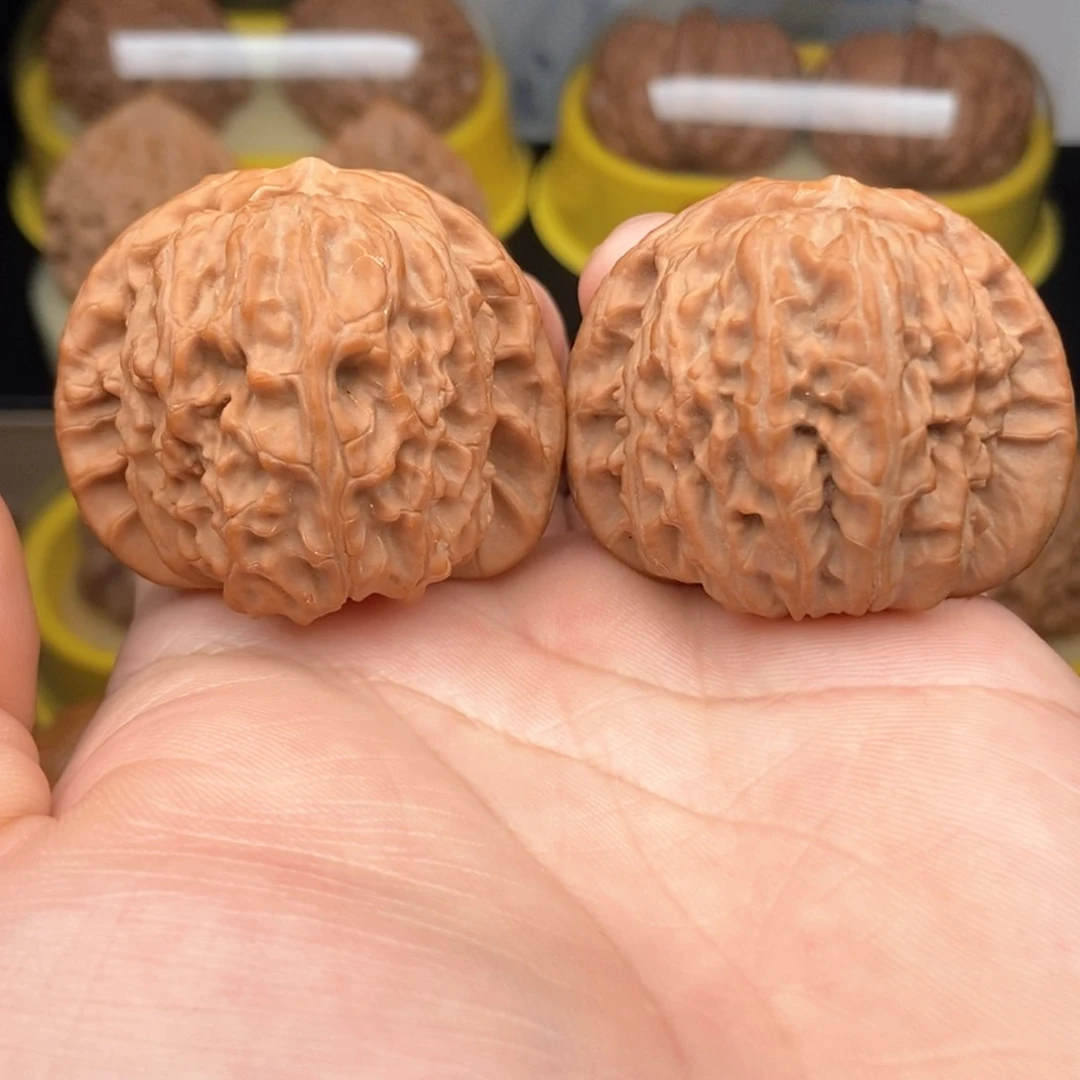 吊坠文玩核桃边肚42全品球白