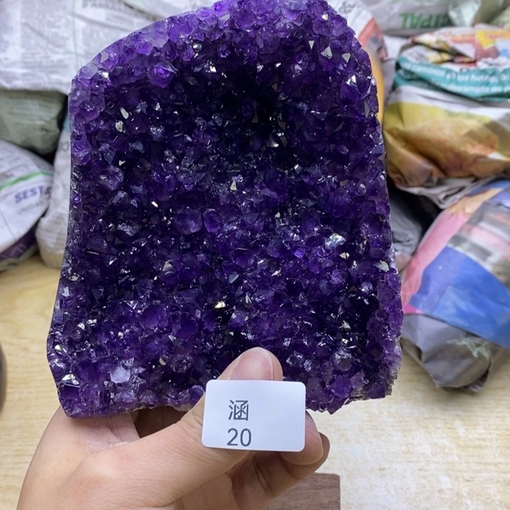 水晶大型摆件（非配饰）未镶嵌