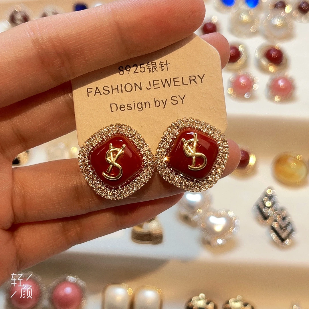 铜合金树脂耳饰 珀卡曼高端耳扣气质精致百搭过年款A129