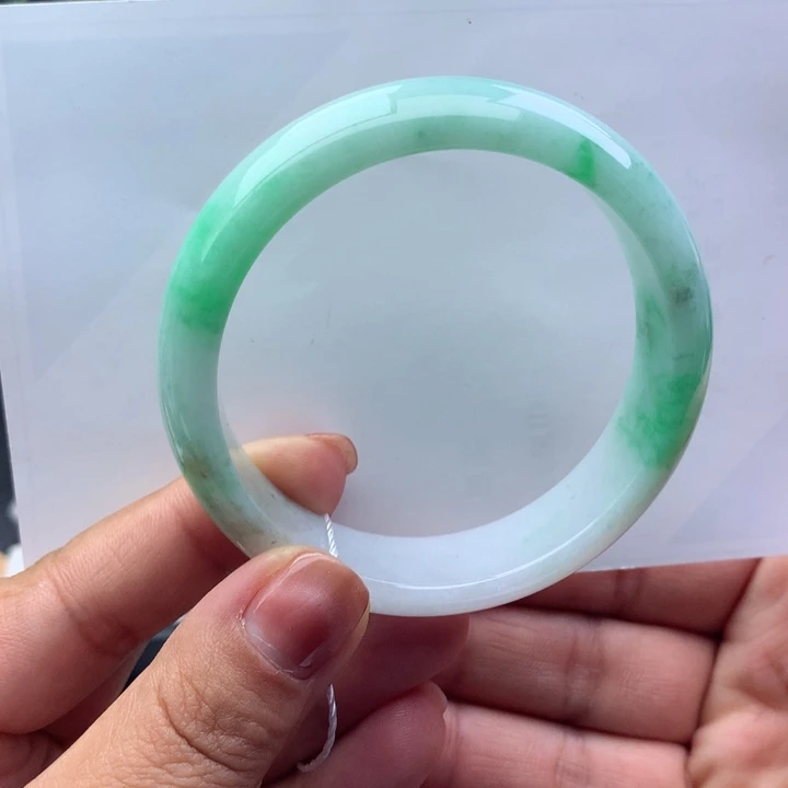 翡翠未镶嵌手镯天然翡翠手镯