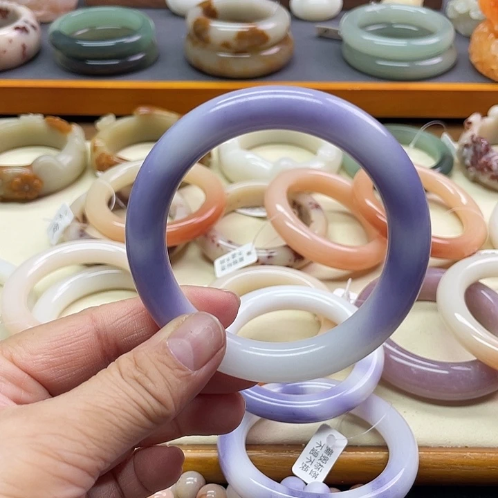 未镶嵌手镯石英质玉雯*子