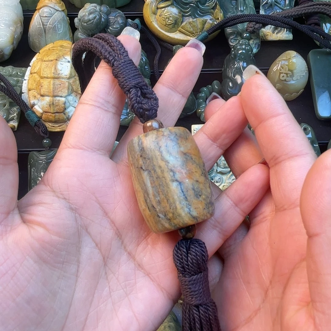 岫岩河磨玉（透闪石质玉）未镶嵌手链