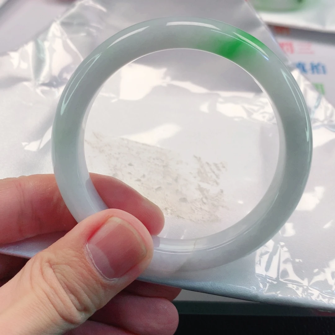 翡翠手镯未镶嵌翡翠手镯56.8