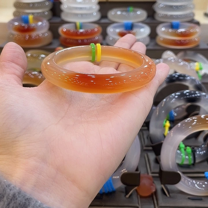 玛瑙/玉髓未镶嵌手镯29