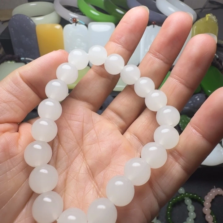 天然新疆羊脂白手串