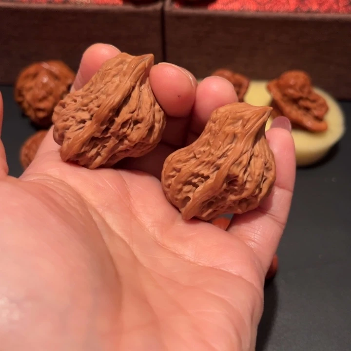 小***友文玩核桃吊坠小鸟