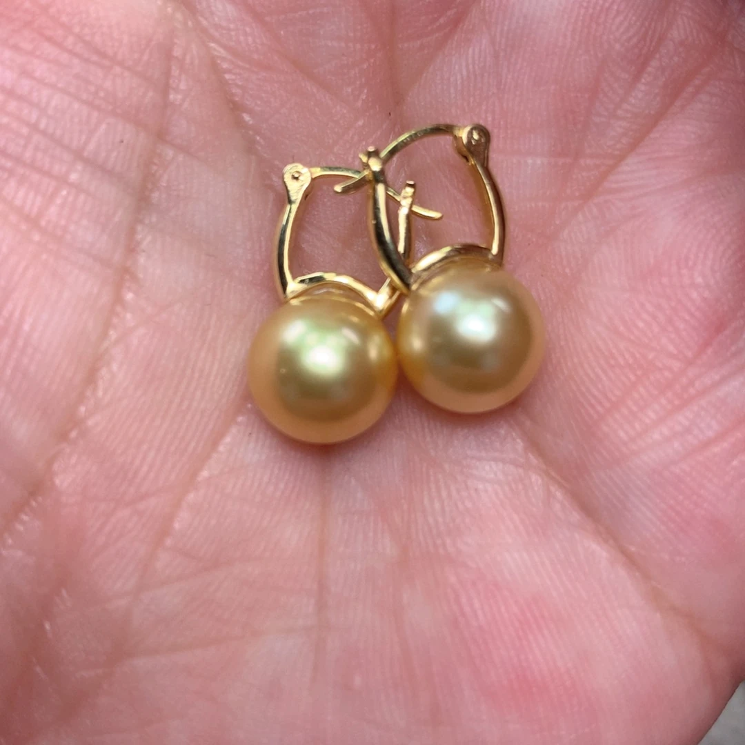 海水珍珠耳饰18K金镶嵌