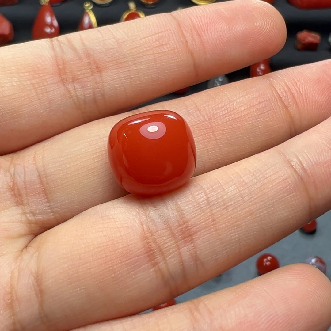 南红玛瑙珠子未镶嵌