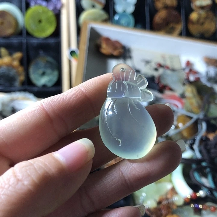 岫玉未镶嵌岫玉挂件