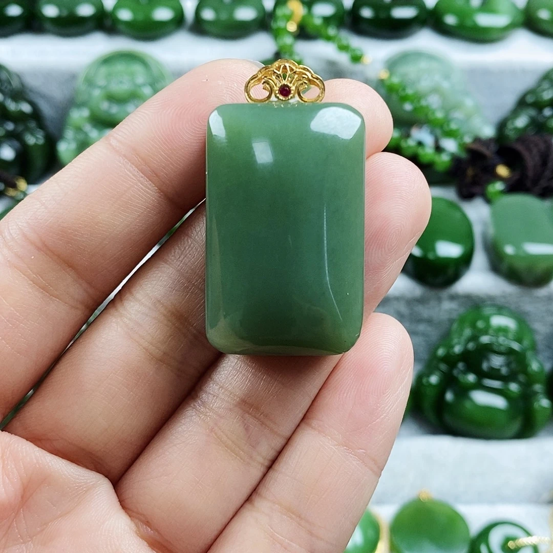 和田玉（碧玉）未镶嵌颈饰