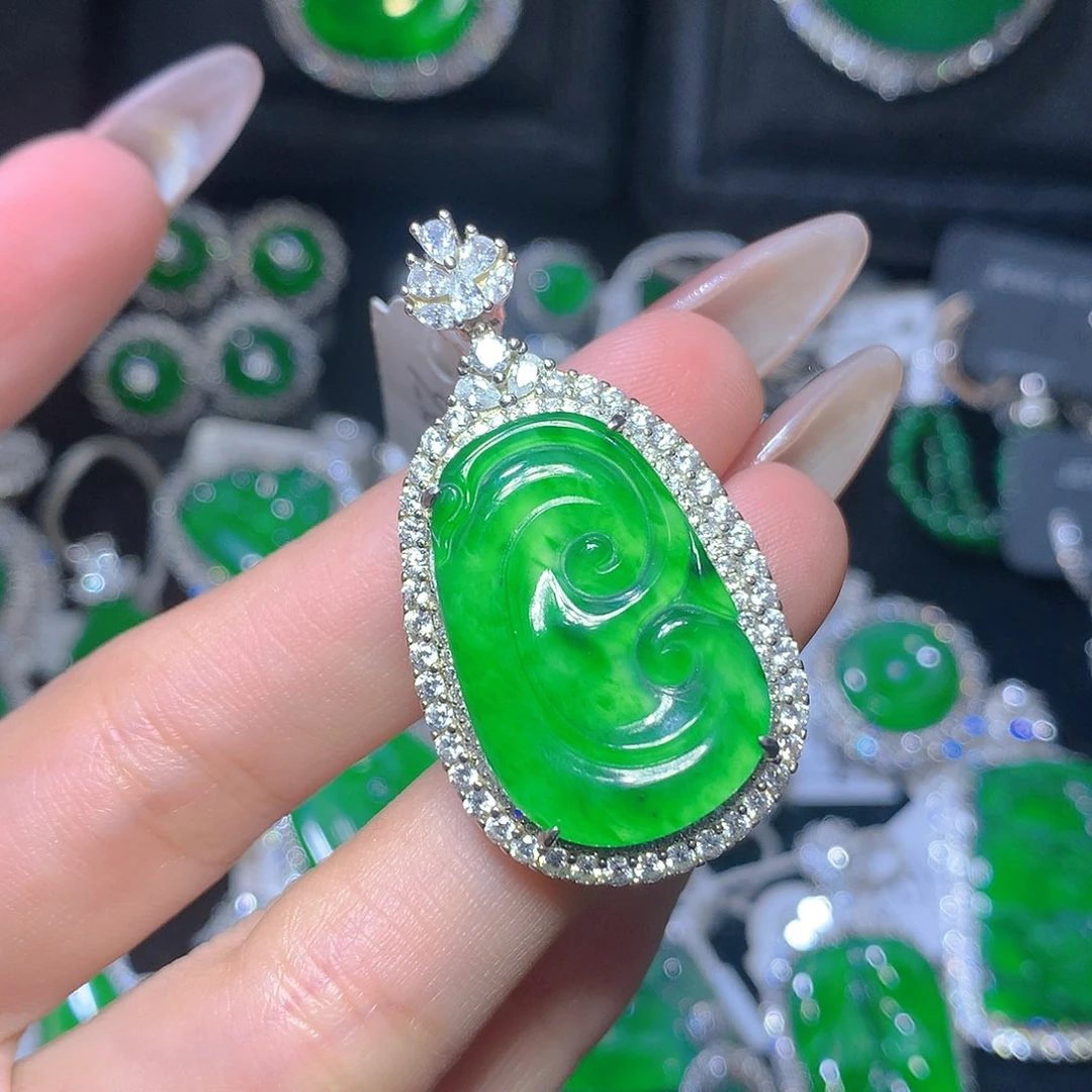 翡翠吊坠(不含链)银S925镶嵌翡翠