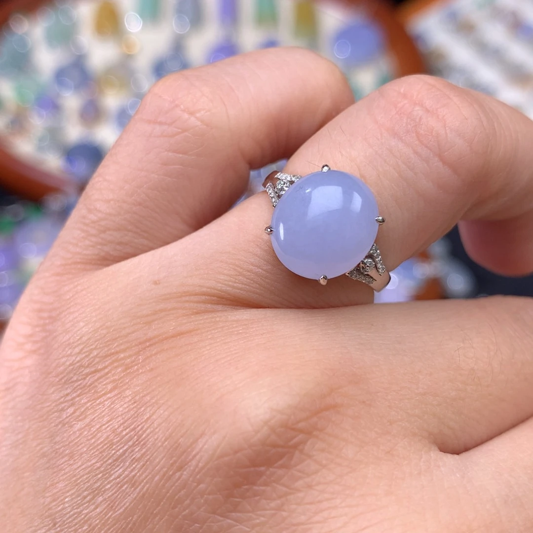 翡翠戒指18K金镶嵌蛋面戒指