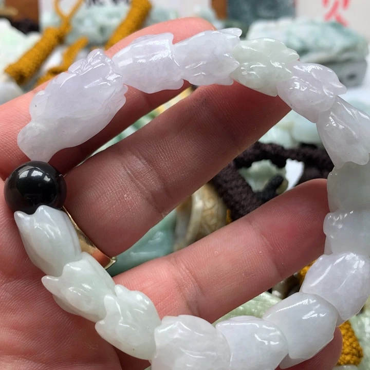 翡翠未镶嵌颈饰保真天然a货翡翠