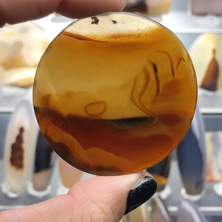 玛瑙/玉髓未镶嵌颈饰120