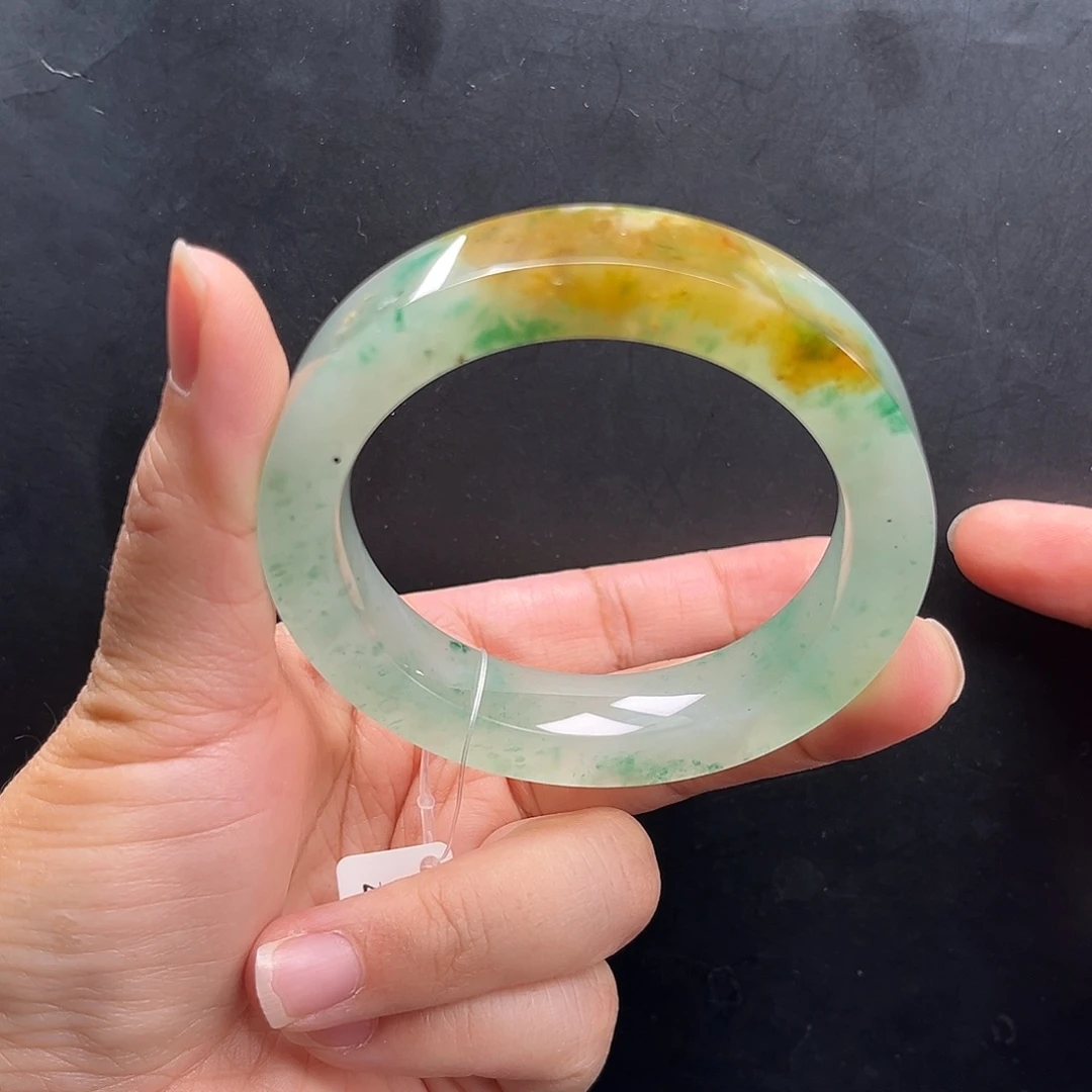 石英质玉未镶嵌手镯