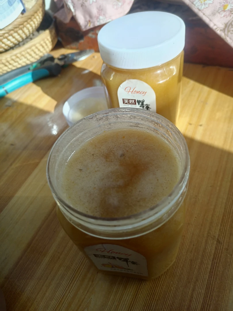 【土蜂蜜】食百花土蜂蜜农家自产百花蜜膏状结晶百花蜜搭配黄芪