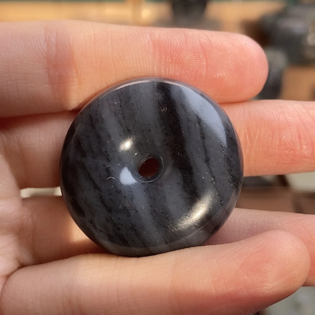 和田玉（糖玉）颈饰未镶嵌