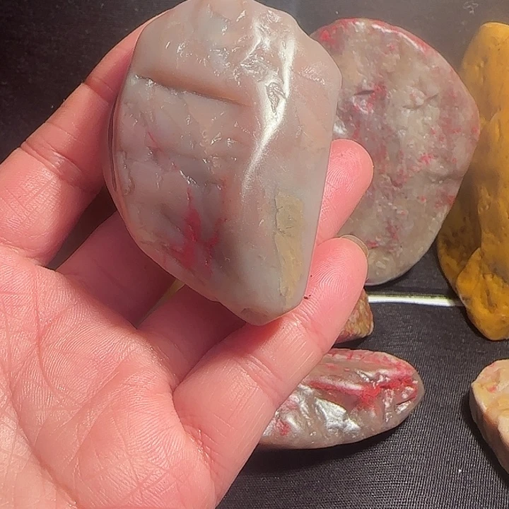 昌化石昌化鸡血石原石