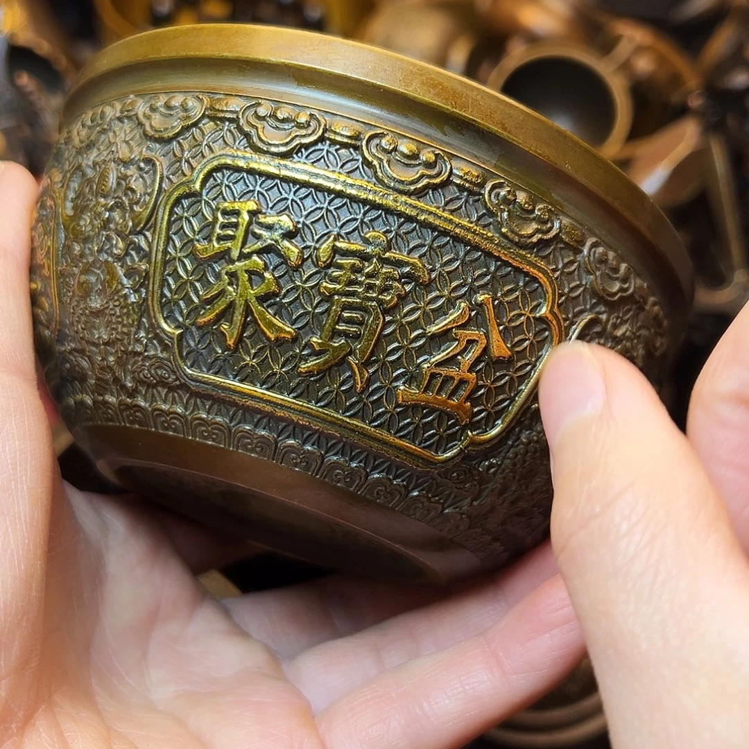 精美铜器工艺品等