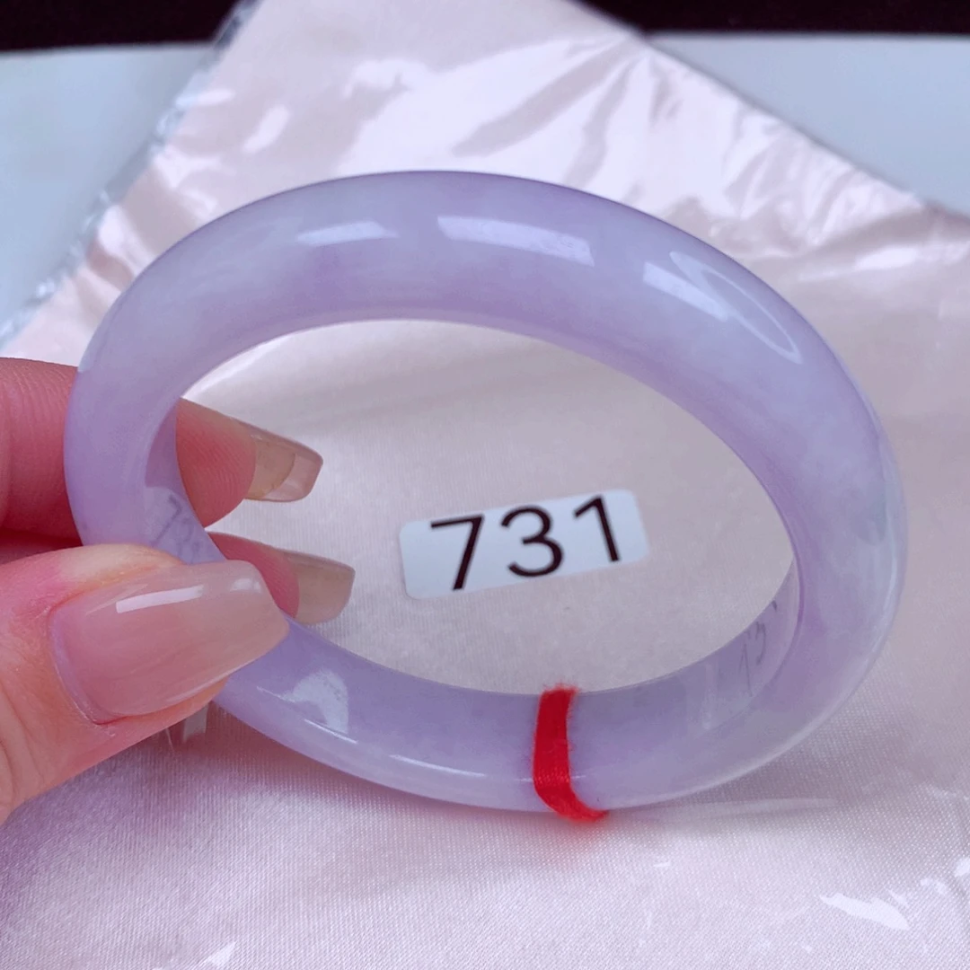 翡翠未镶嵌手镯手镯