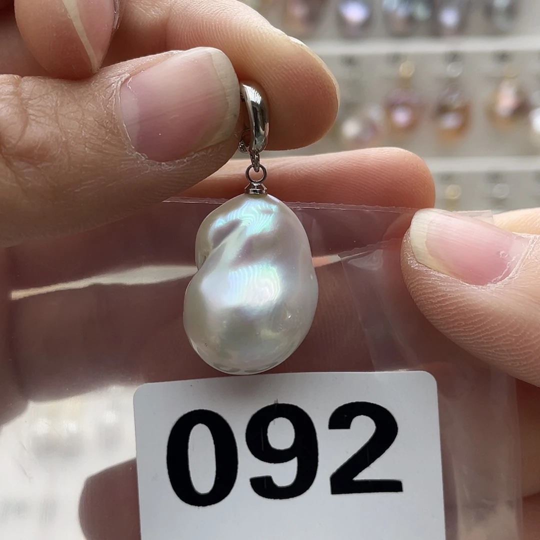 淡水珍珠颈饰未镶嵌