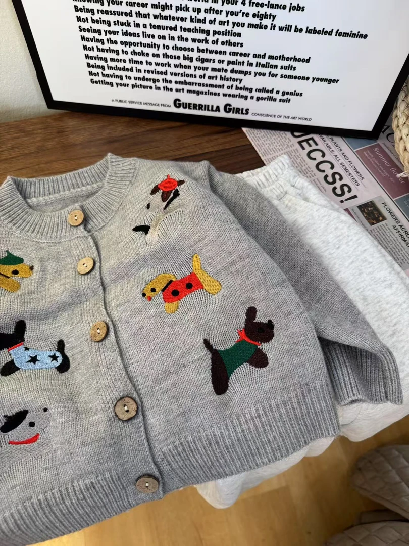 2025儿童针织时尚新款韩版刺绣小狗宝宝卡通绣花秋季