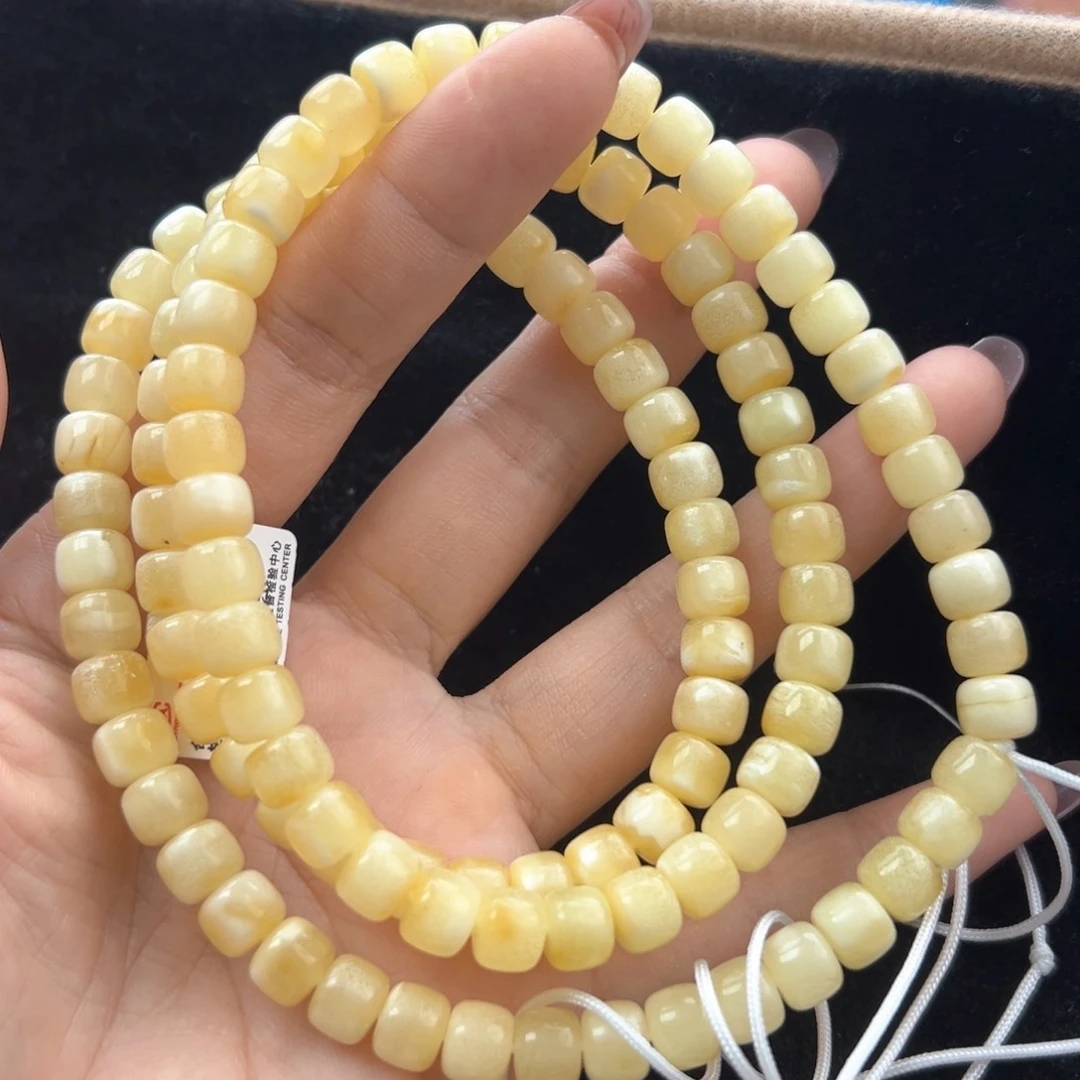 未镶嵌琥珀珠宝奇石