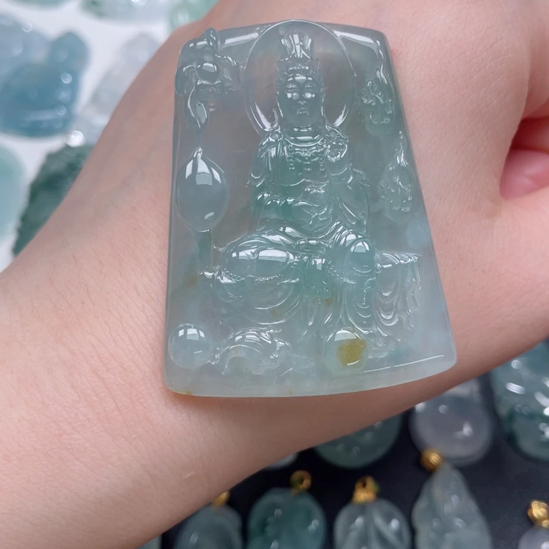 颈饰未镶嵌翡翠自在观音