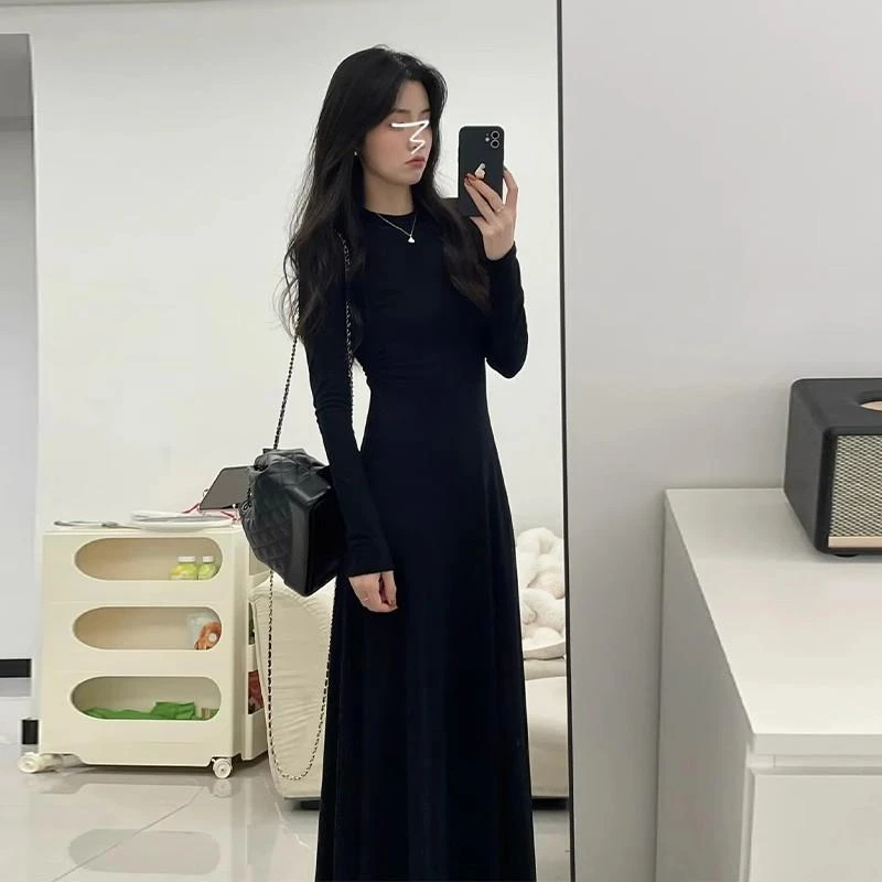 赫本风黑色长袖连衣裙子女秋季配西装外套法式气质收腰修身长裙