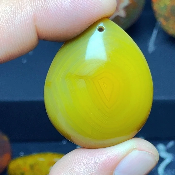 山***蒙玛瑙/玉髓战国红未镶嵌