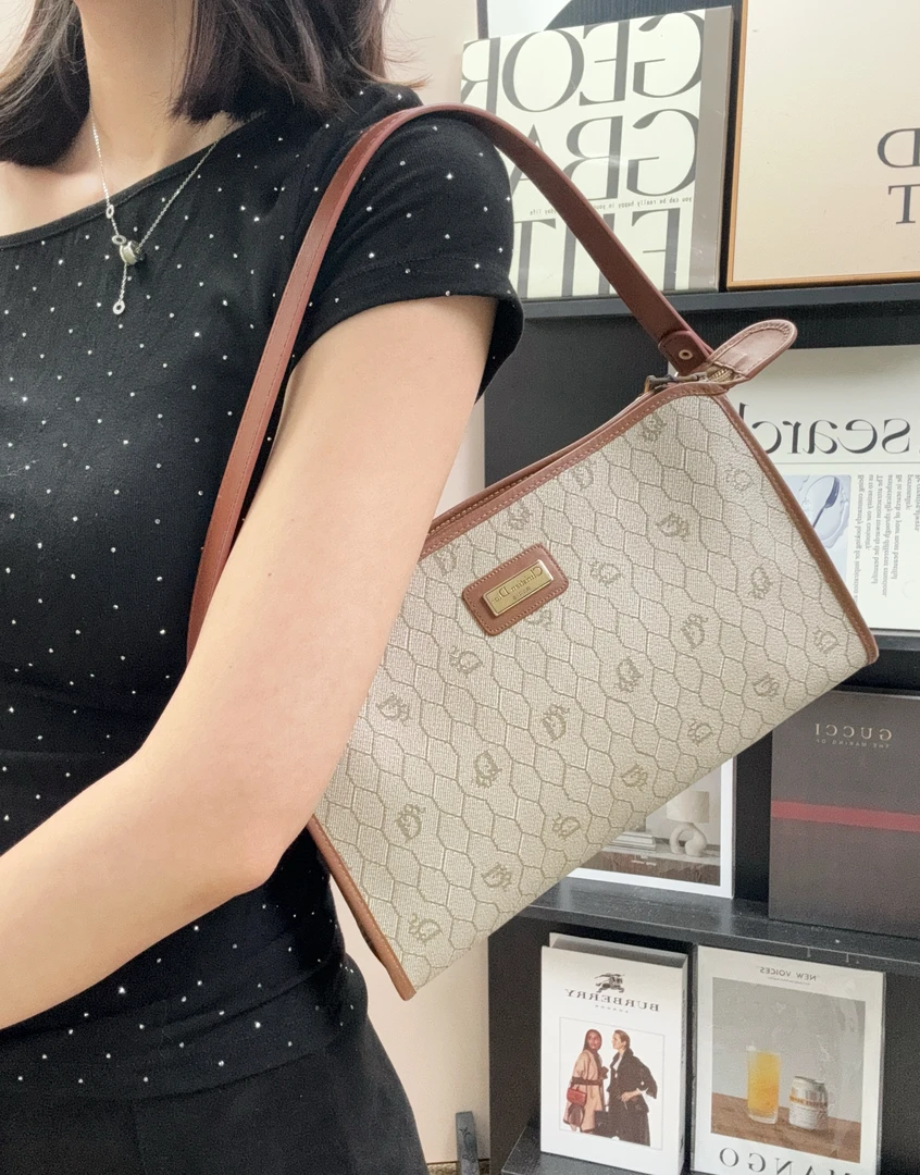 95新 DIOR/迪奥 老花蜂巢手拿包单肩包/秋境 06114