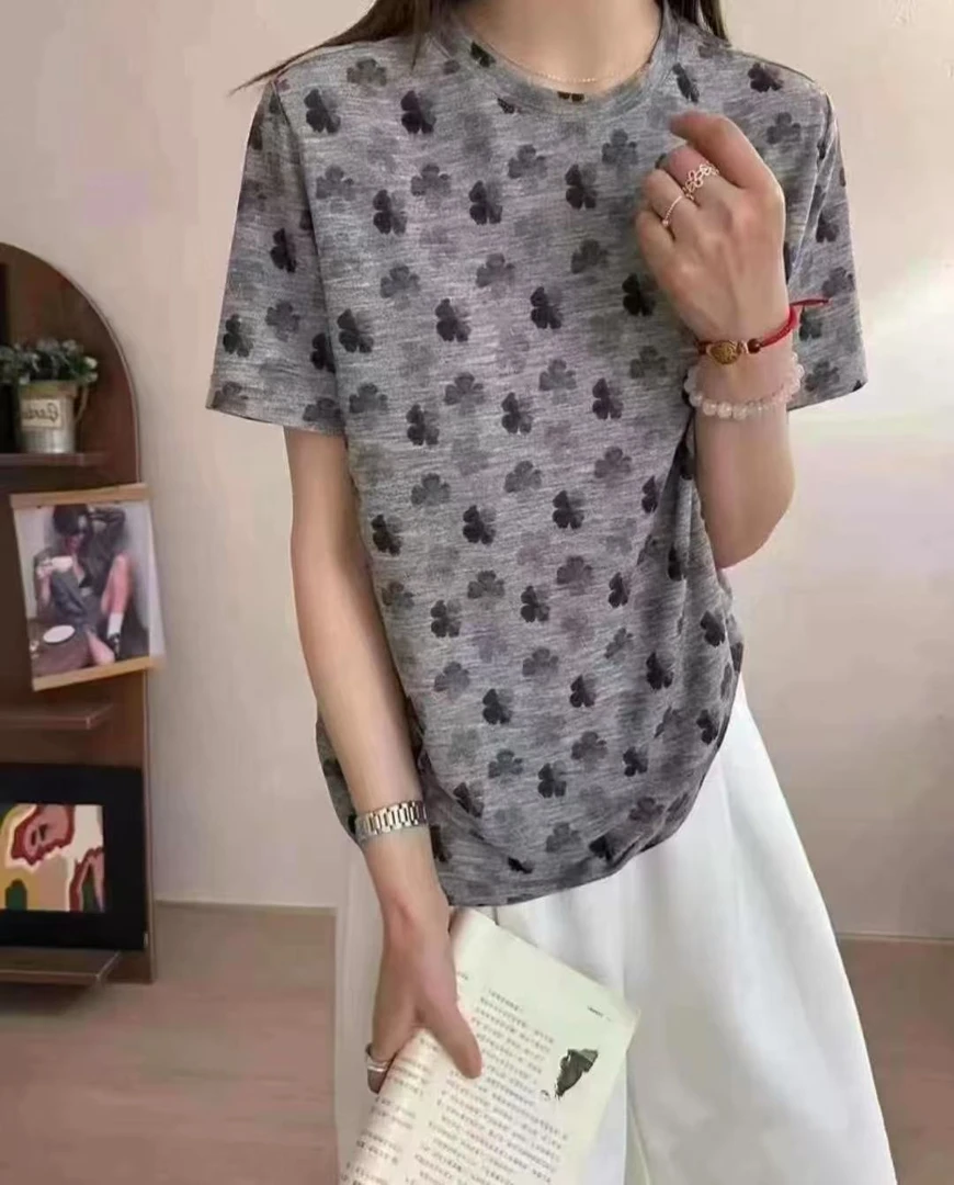 宽松百搭T恤多色