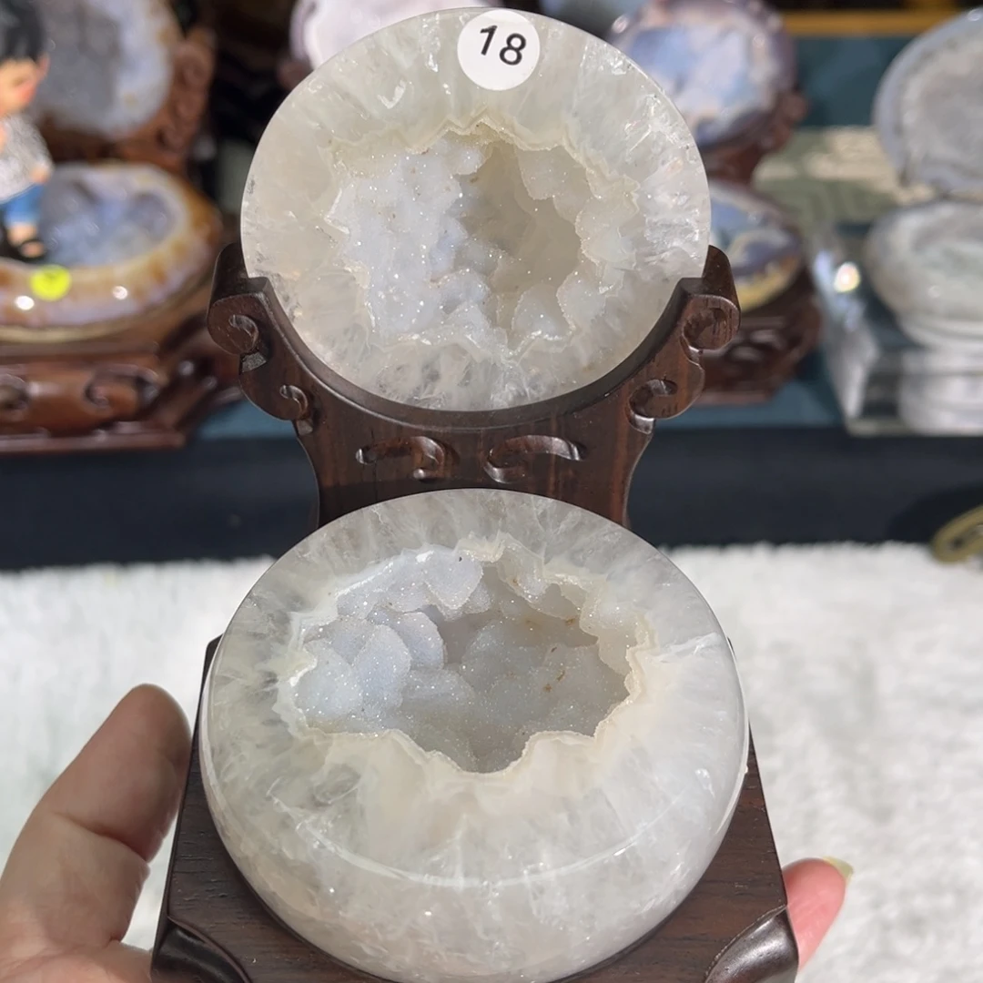 水晶未镶嵌大型摆件（非配饰）