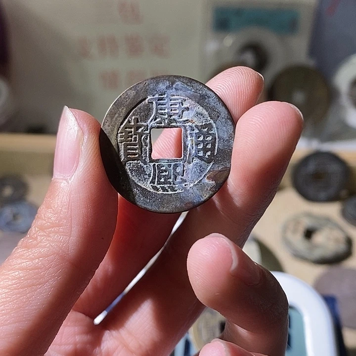 铜现代仿古风格工艺品