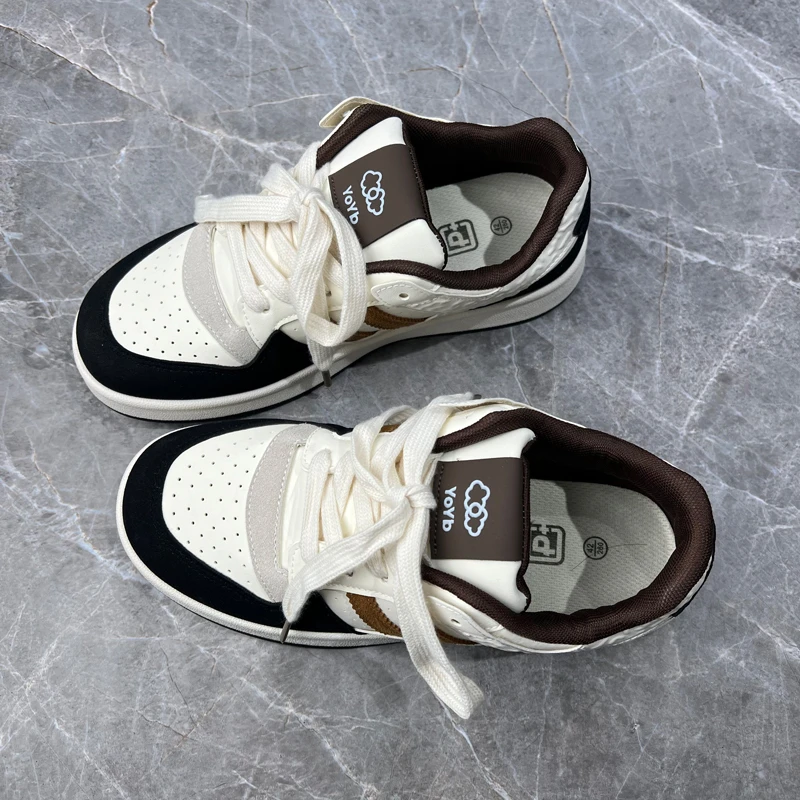 鞋子男款低帮厚底男鞋秋冬款保暖休闲板鞋男士潮流百搭面包鞋男生