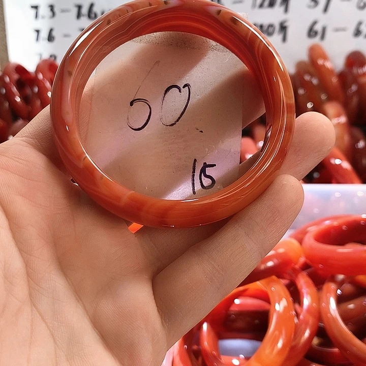 手镯玛瑙/玉髓未镶嵌