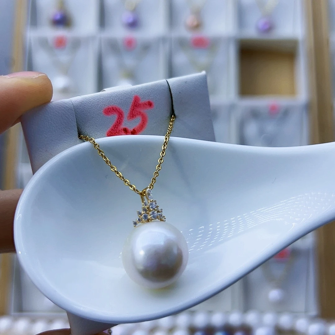 淡水珍珠吊坠(不含链)18K金镶嵌